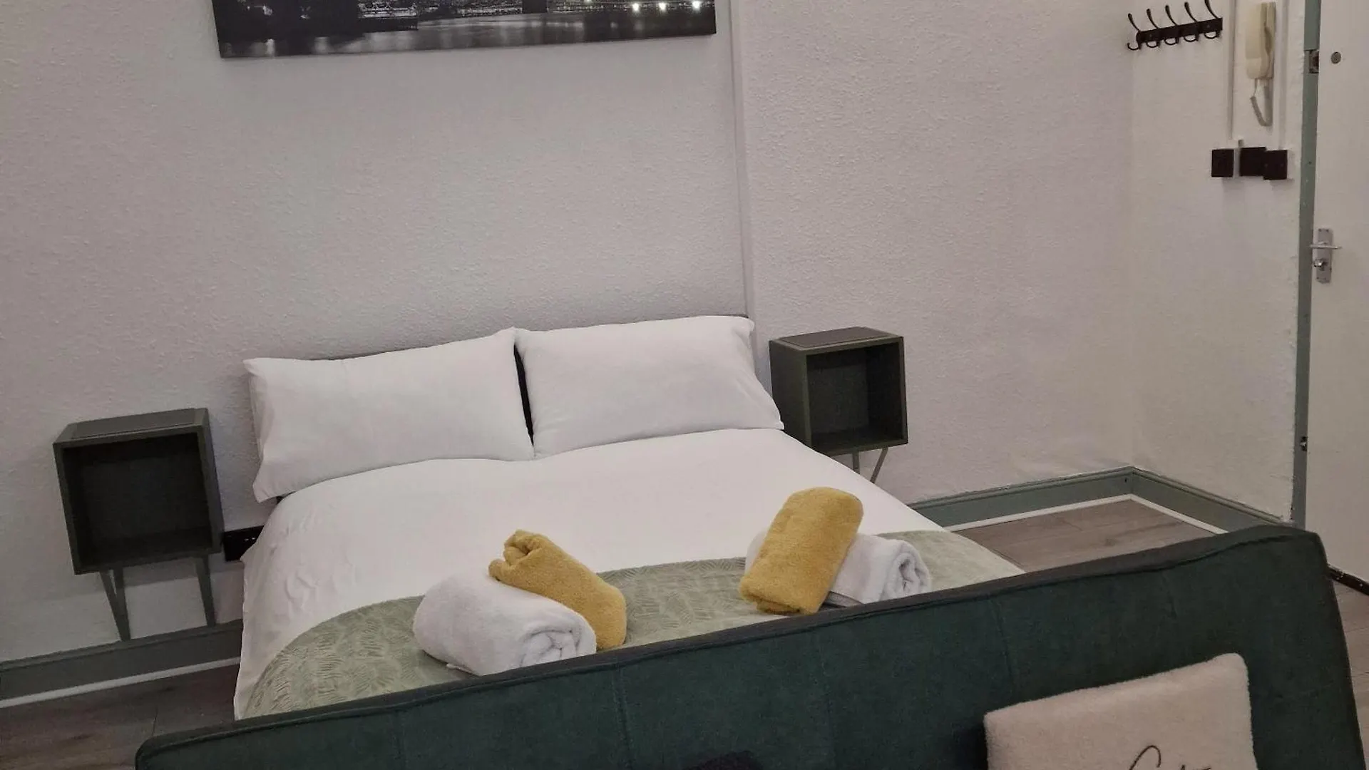 Balco Strata Studio Nottingham Aparthotel